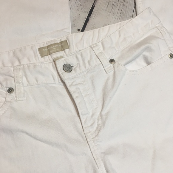 Banana Republic white straight leg denim jeans - Picture 5 of 9